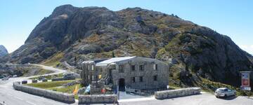 Museo della Grande Guerra "Tre Sassi" - Museo de ra I° Guera "Tre Sassi"