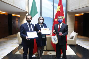 Incontro fra il Sindaco di Cortina d'Ampezzo ed il Vice Sindaco di Pechino LI Zhijie 